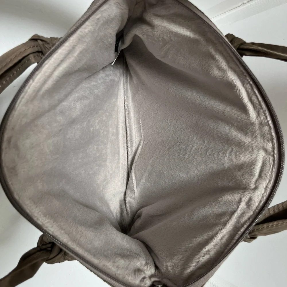 Marc by Marc Jacobs PRETTY NYLON COMPUTER COMMUTER LAPTOP CASE